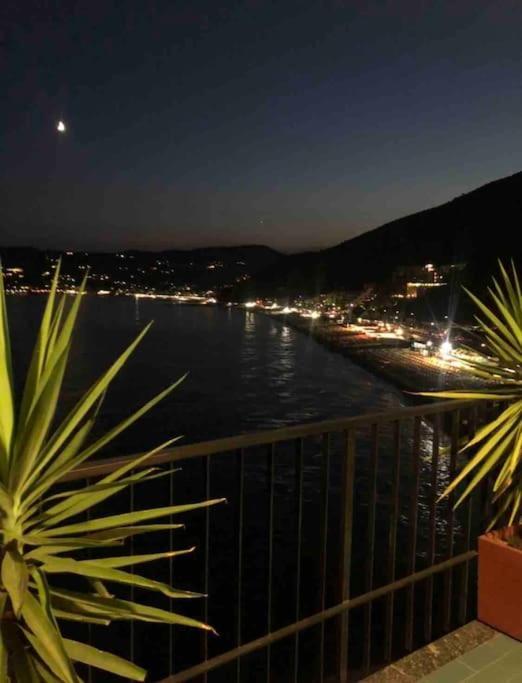 Casa Isola Apartment Bergeggi Exterior photo