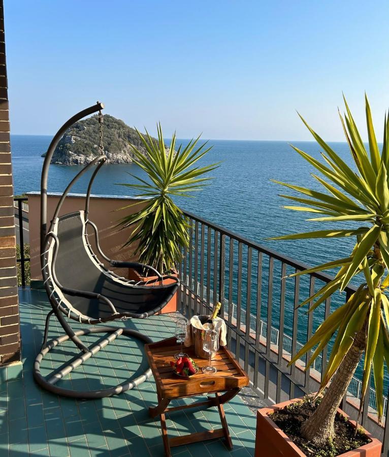 Casa Isola Apartment Bergeggi Exterior photo